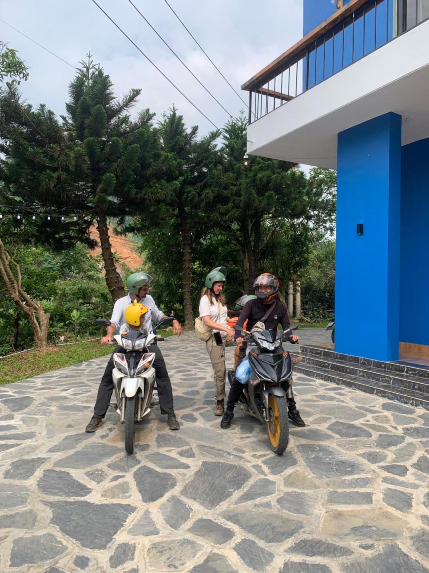 Felila Hostel & Tours Ha Giang Eksteriør bilde